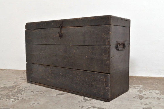 Antique pine chest with drawer, 1870s – Decorative Objects, Wood (photo 8 of 12)