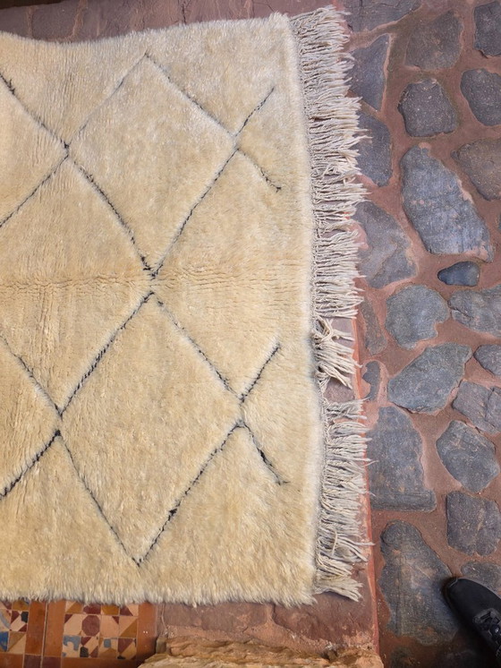 Image 1 of Moroccan Beni Ourain plush rug 215 x 165 cm