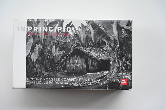 Image 1 of Taza espresso Illy Art Collection Sebastiao Salgado