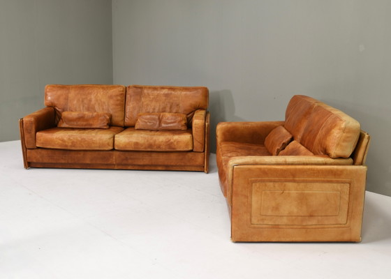 Pair of Baxter ‘Arcon’ Sofas in Buffalo Leather by Marco Milisich, Italy, 1970s, Couches, Brown (photo 3 of 20)