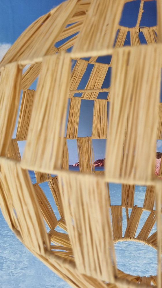 Image 1 of Lámpara colgante de rafia natural