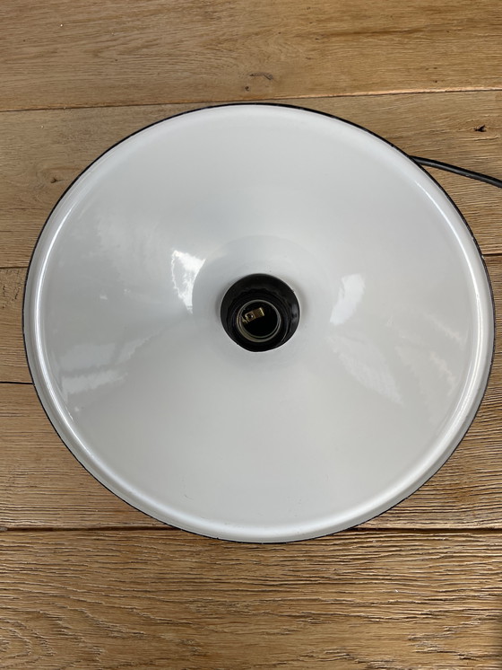 Image 1 of Lampada vintage in metallo arancione