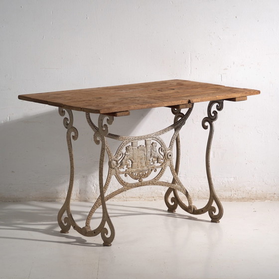 Antieke tuintafel van gietijzer – Centraal-Europa, circa 1900 – Cast Iron, Art Nouveau (photo 8 of 40)