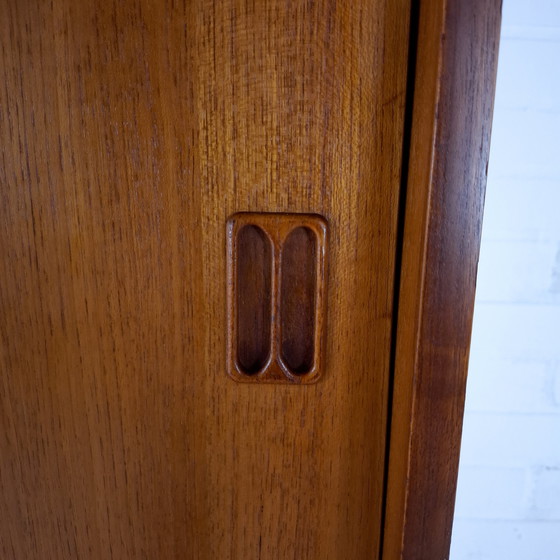 Image 1 of Armario de pared antiguo de teca, diseño danés, década de 1970.