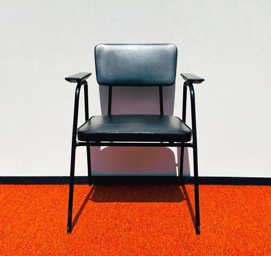 Image 1 of Chaise Meurop de Pierre Guariche. Vintage années 60