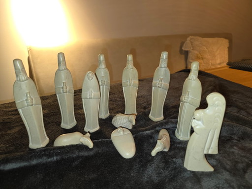 Prachtige 12 delige beeldengroep kerststal