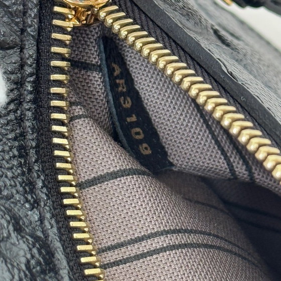 Louis Vuitton Pochette Metis – Borse a tracolla, Calfskin (photo 12 of 12)
