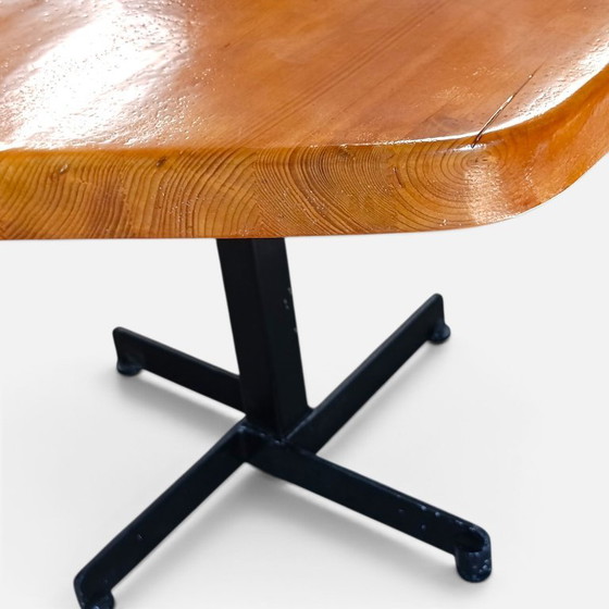 Charlotte Perriand Les Arcs Table Hexagonale Années 1970 – Metal, Wood, Vintage (photo 5 of 5)