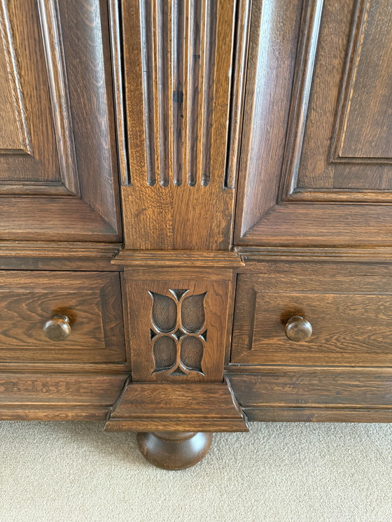 Image 1 of Prächtiger Eichenschrank