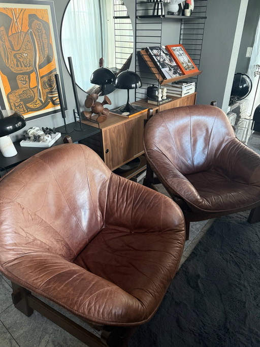 4 Fauteuils en cuir Maison Regain Design Brutaliste années 70