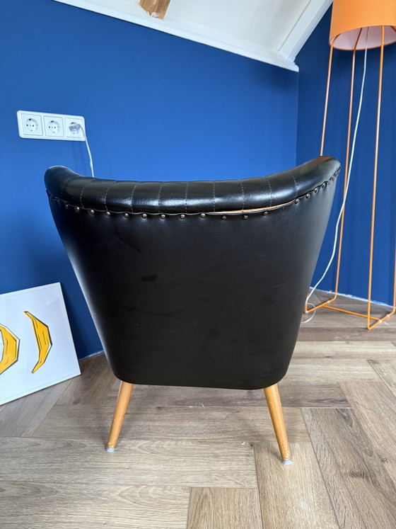 2 X Vintage Cocktailstoelen / Club Stoel, Mid-Century, Rood En Zwart – Fauteuils, Wood, Skai (photo 4 of 6)