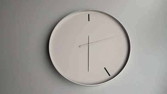 Image 1 of Neue langweilige Uhr aus Metall