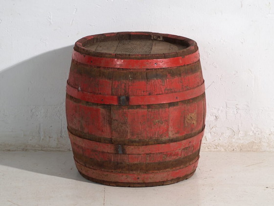 Antique wooden barrel with iron straps – Central Europe, circa 1920 – Decorative Objects, Rustic (photo 29 of 40)