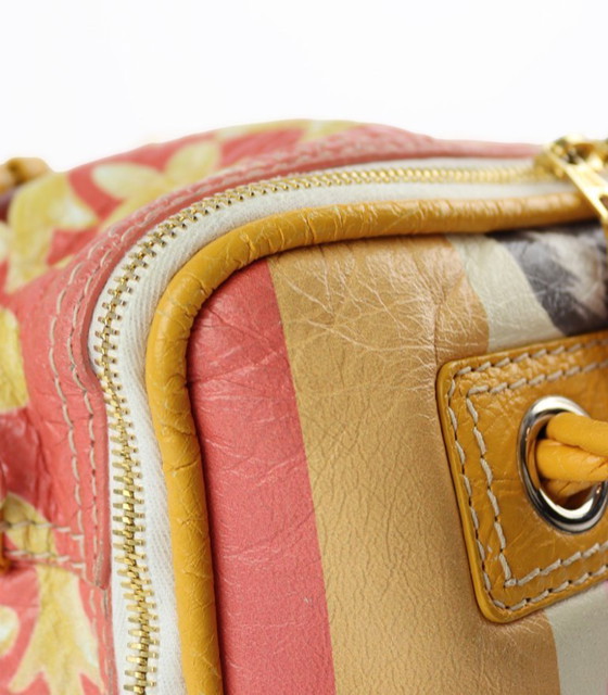 Image 1 of Sac Balenciaga Blanket en cuir orange à imprimé graphique