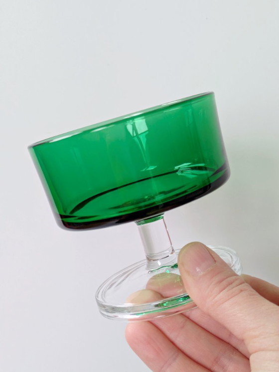Image 1 of Juego de 6 copas para sorbete Luminarc de mediados de siglo | Verde esmeralda | Copas francesas