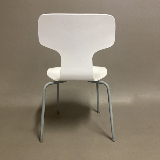 Image 1 of Chaise Modèle 3123 Enfant Arne Jacobsen