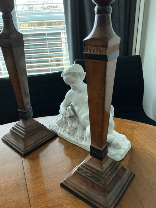 2 exceptionally beautiful heavy bronze candlesticks