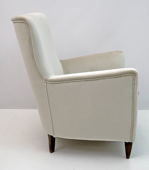 Poltrona in velluto italiana di metà secolo, attribuita a Gio Ponti per Isa, anni '50