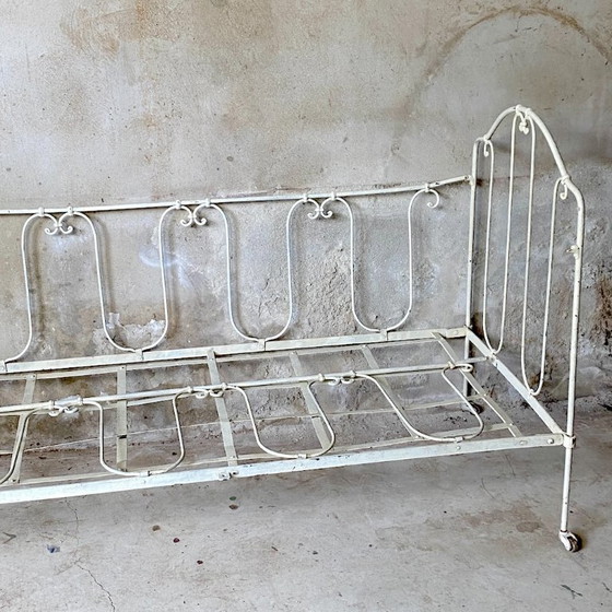 Image 1 of Lit banquette en fer forgé vintage 1950's