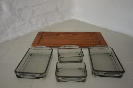 Set da portata in legno e vetro fumé, Accessori da tavola, Marrone, Vintage (foto 6 di 15)