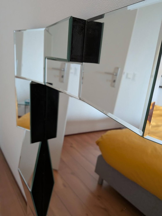 Image 1 of 🟢 Neal Small Stijl Faceted Wandspiegel - Slopes Serie 1970s - Op Art