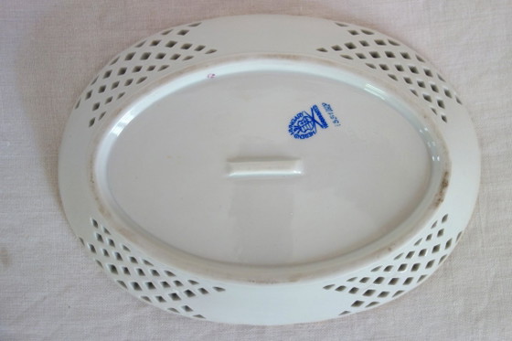 Openwork porcelain bowl, Herend factory, Hungary – Table accessories (photo 10 of 11)