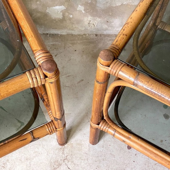 Image 1 of Paire de tables de chevets ou bouts de canapé en rotin vintage 1980's