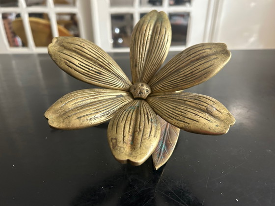 Image 1 of Fiore in ottone vintage