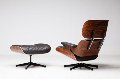 Eames Lounge Chair XL – Santos Palisander and chocolate-colored leather