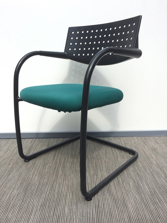 Image 1 of Een paar Visavis Antonio Citterio / VITRA stoelen. Vintage jaren 90.
