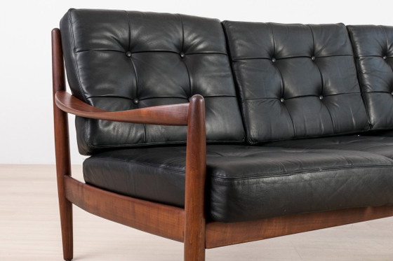 Image 1 of Divano scandinavo a 3 posti in legno e pelle nera, anni '60