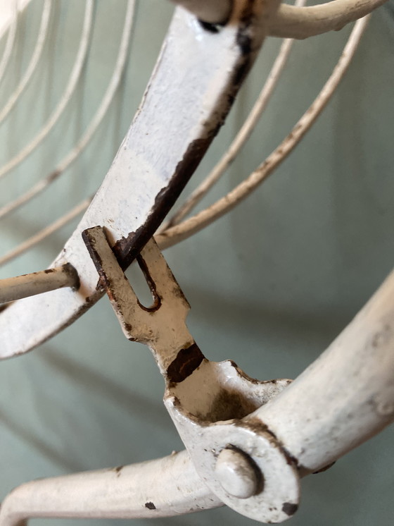 Image 1 of Antiek wiegje metaal