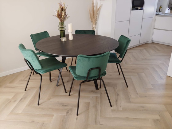 Image 1 of Mesa redonda de roble negro (135 cm) - Table du Sud