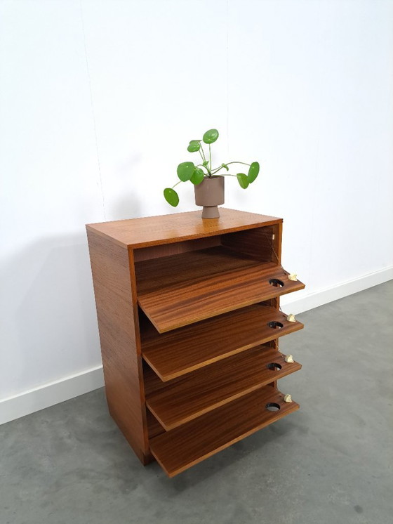 Image 1 of Scarpiera con maniglie rotonde nere, n. 1 vintage