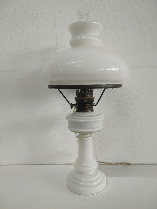 Vintage antieke olielamp opaalglas (omgebouwd) groot