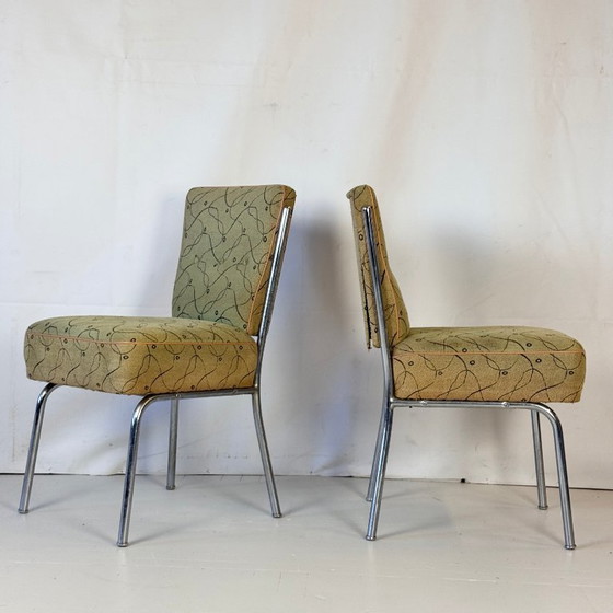 Image 1 of Bauhaus stalen stoel van buizen door József Peresztegi, 1960