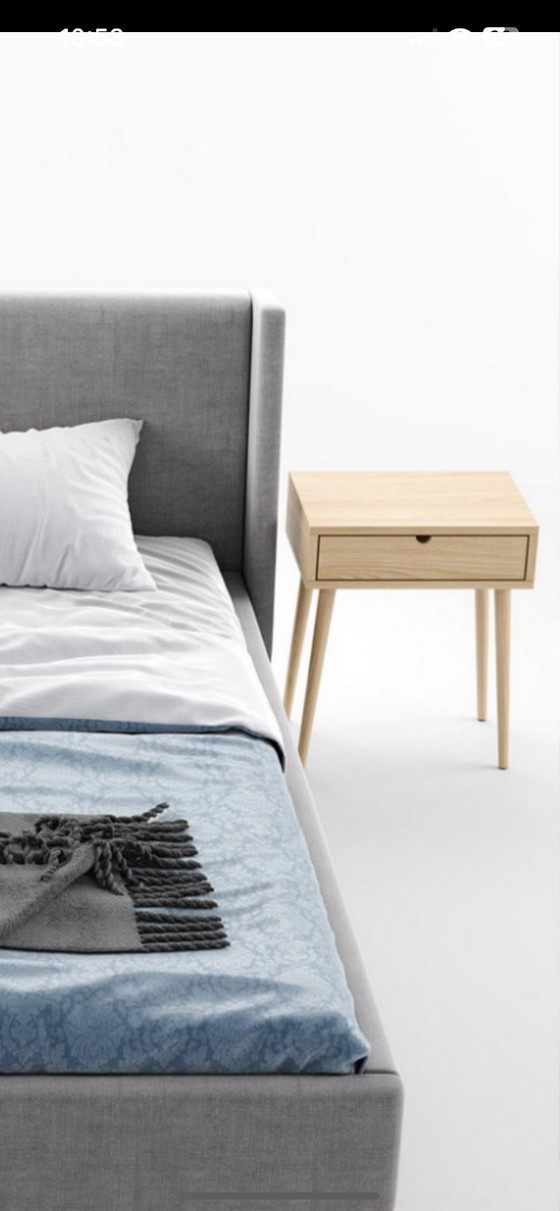 Image 1 of Estructura de cama, base de láminas, colchón (como nuevo)