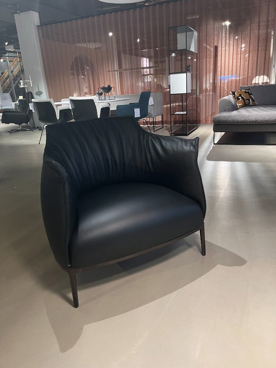 Image 1 of Poltrona Frau Archibald fauteuil