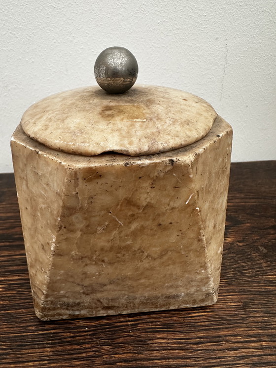 Image 1 of Tabatière en Marbre Art-Deco