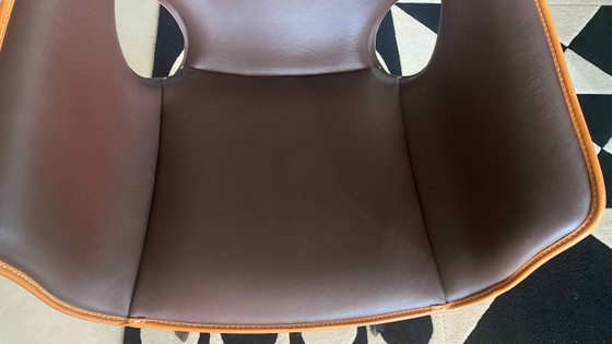 POLTRONA FRAU POLTRONCINA GINGER – Sedie girevoli, Leather, Wood (photo 12 of 36)