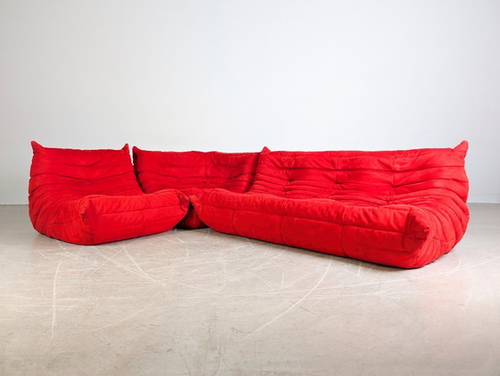 Image 1 of Original Ligne Roset corner sofa Togo couch Ducaroy suede red