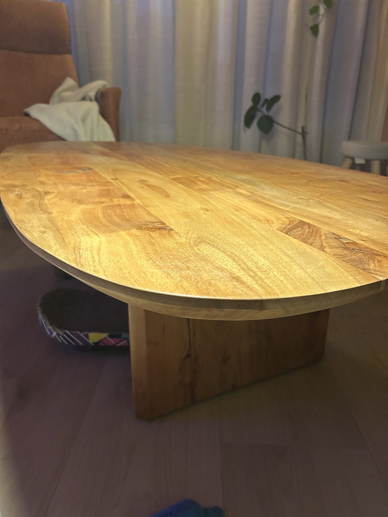 Image 1 of Couchtisch aus Akazienholz