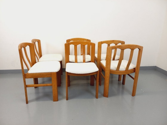 Image 1 of Set of 6 vintage chairs in elm wood and bouclé fabric from the 70s and 80s