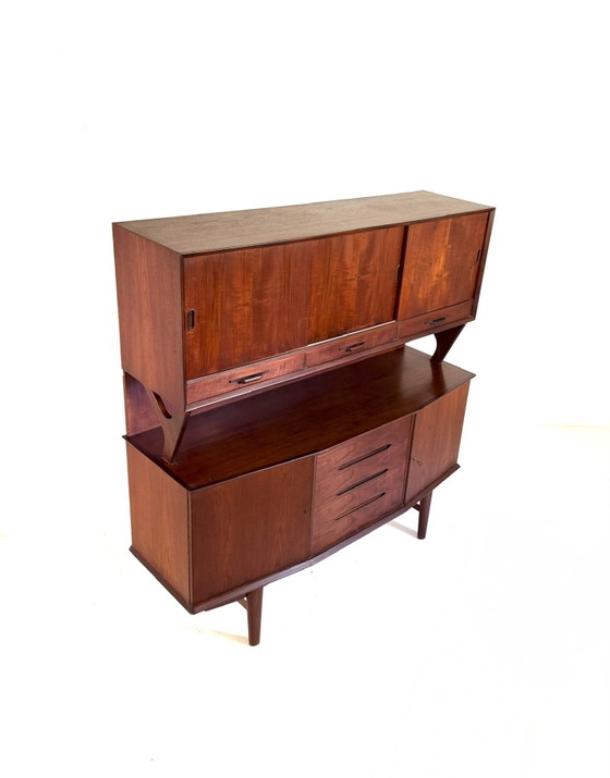 Vintage Deens teakhouten highboard, Højbjerg Møbelfabrik ‘60 – High boards, Glass, Wood (photo 11 of 12)