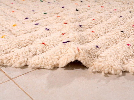 Image 1 of Traditional handmade Berber rug, size 150/260 cm