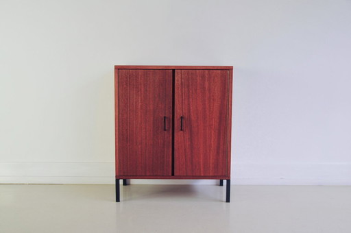 Simpla lux 2-door cabinet (2)