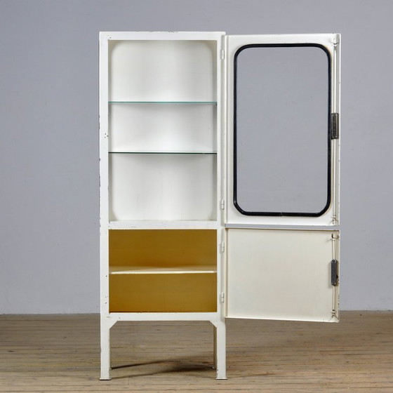 Image 1 of Vintage medicijnkastje, jaren 70