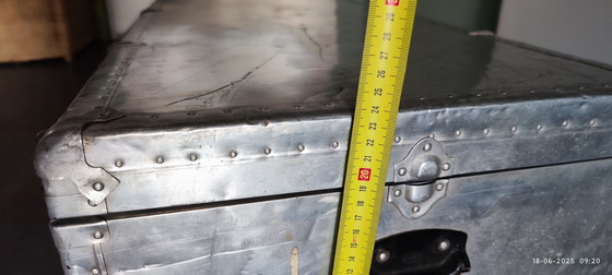 Image 1 of Vintage metalen koffer