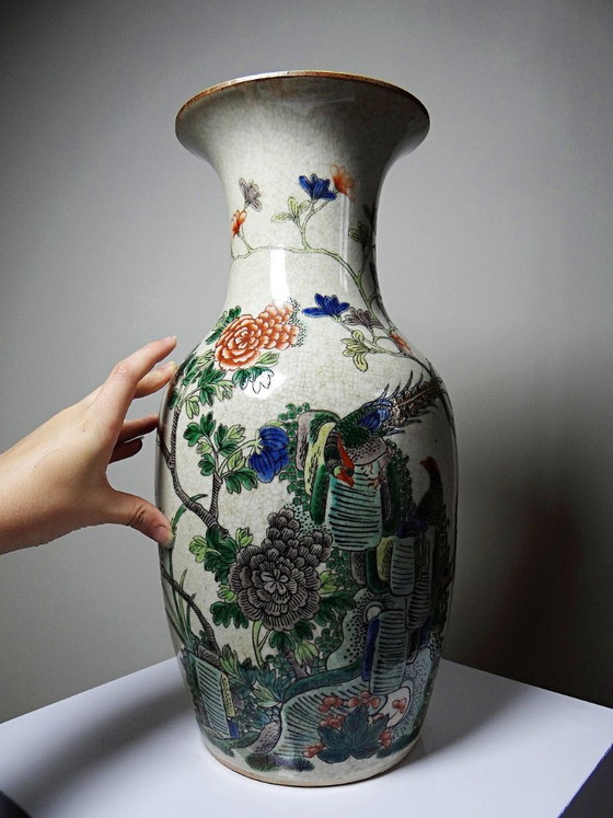 Image 1 of Large Chinese stoneware vase with crackled "Chenghua" glaze, apocryphal, early 20th century