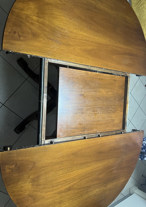 Image 1 of Table en bois et chaises assorties